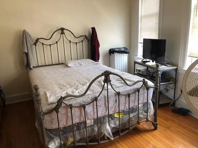 $879,000 | 74-03 Myrtle Avenue | Glendale