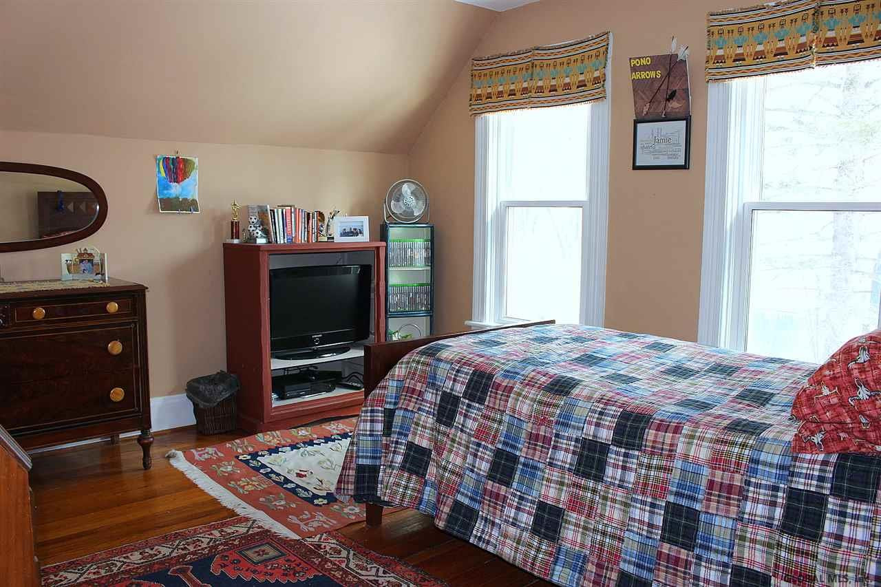 945 Riverview Road Rexford, NY 12148 - Photo 18 of 25 Photo 18