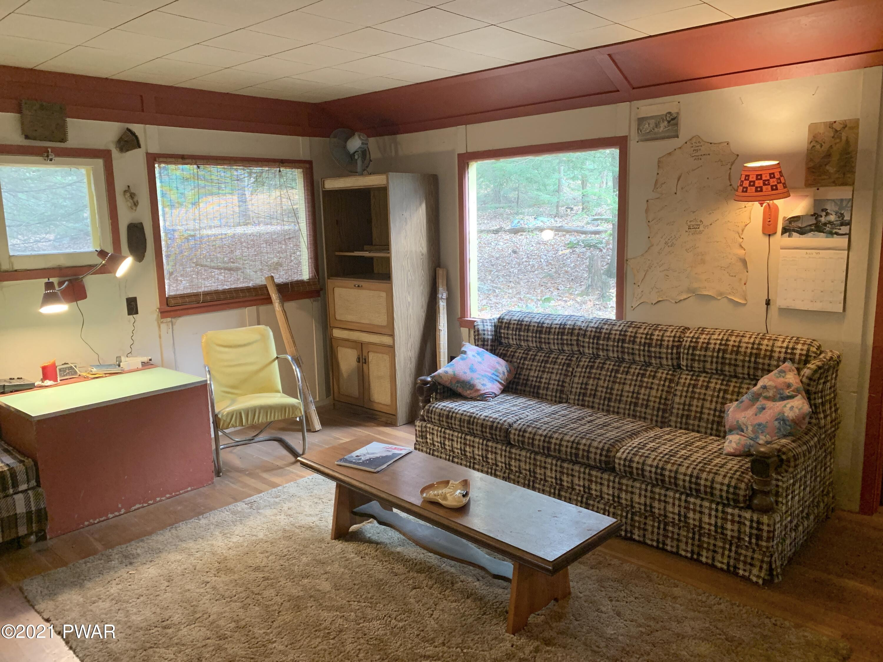 229 Brewster Road Dingmans Ferry, PA 18328 - Photo 4 of 15
