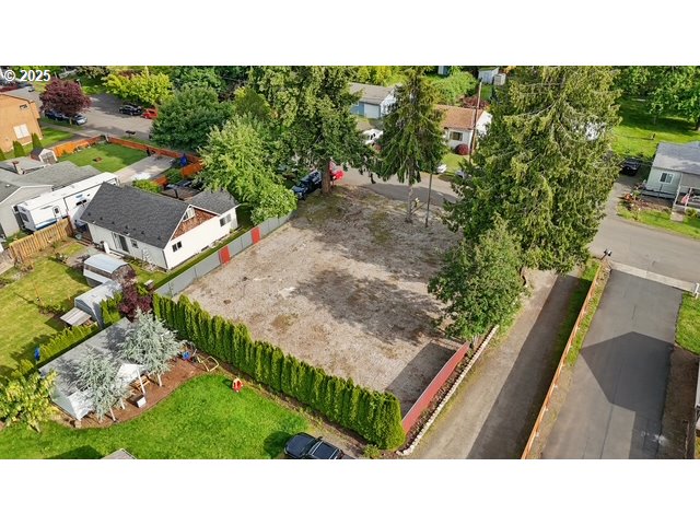 a black and white photo of a house