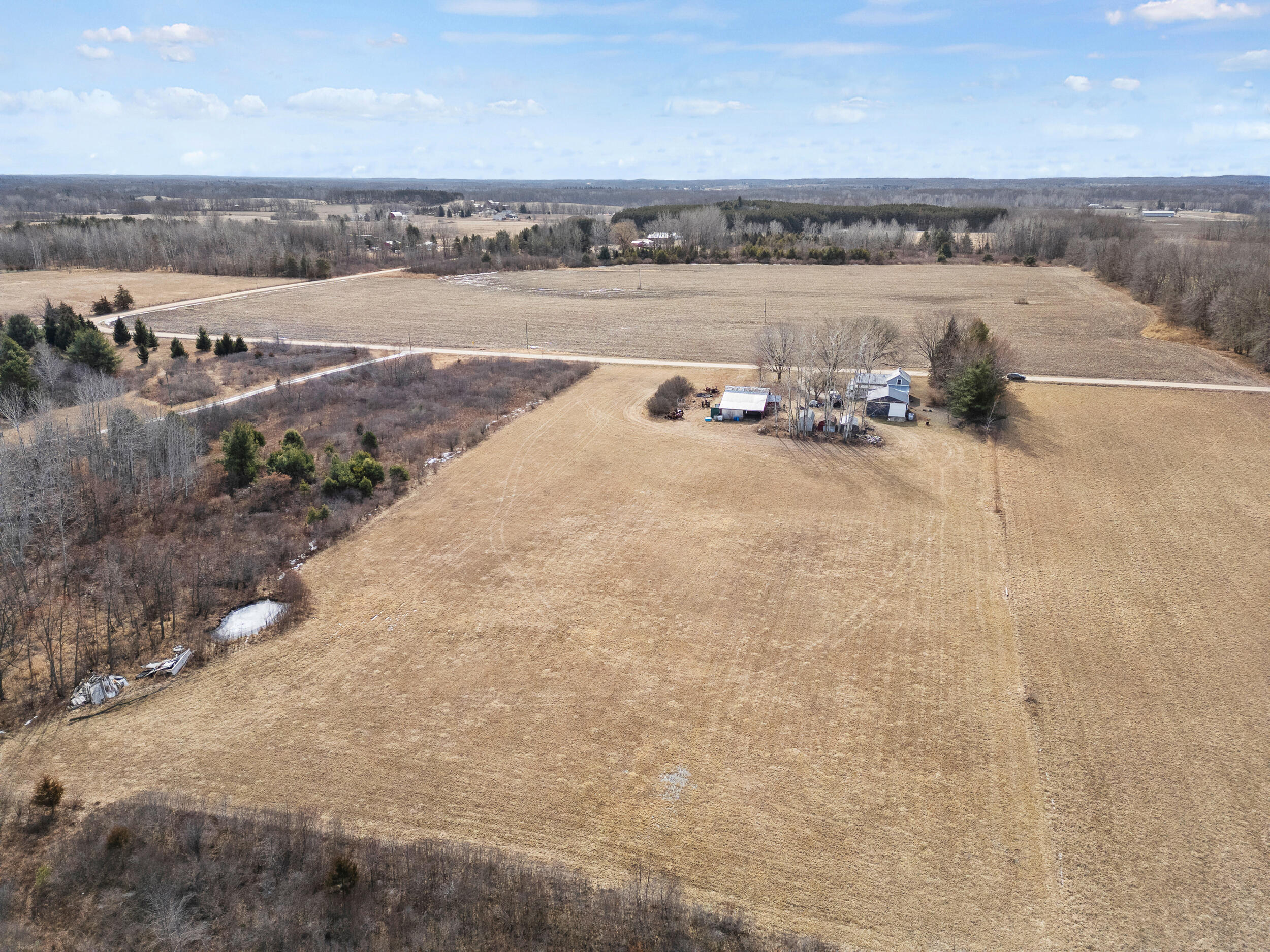 19200 West Kimball Road Pierson, MI 49339 - Photo 36 of 43 5 acres!