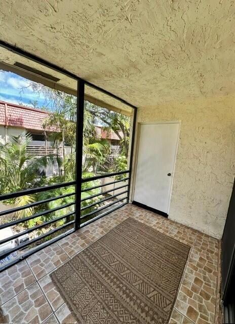 132 South Cypress Road, Unit 523 Pompano Beach, FL 33060 - Photo 19 of 25 a view of sitting area