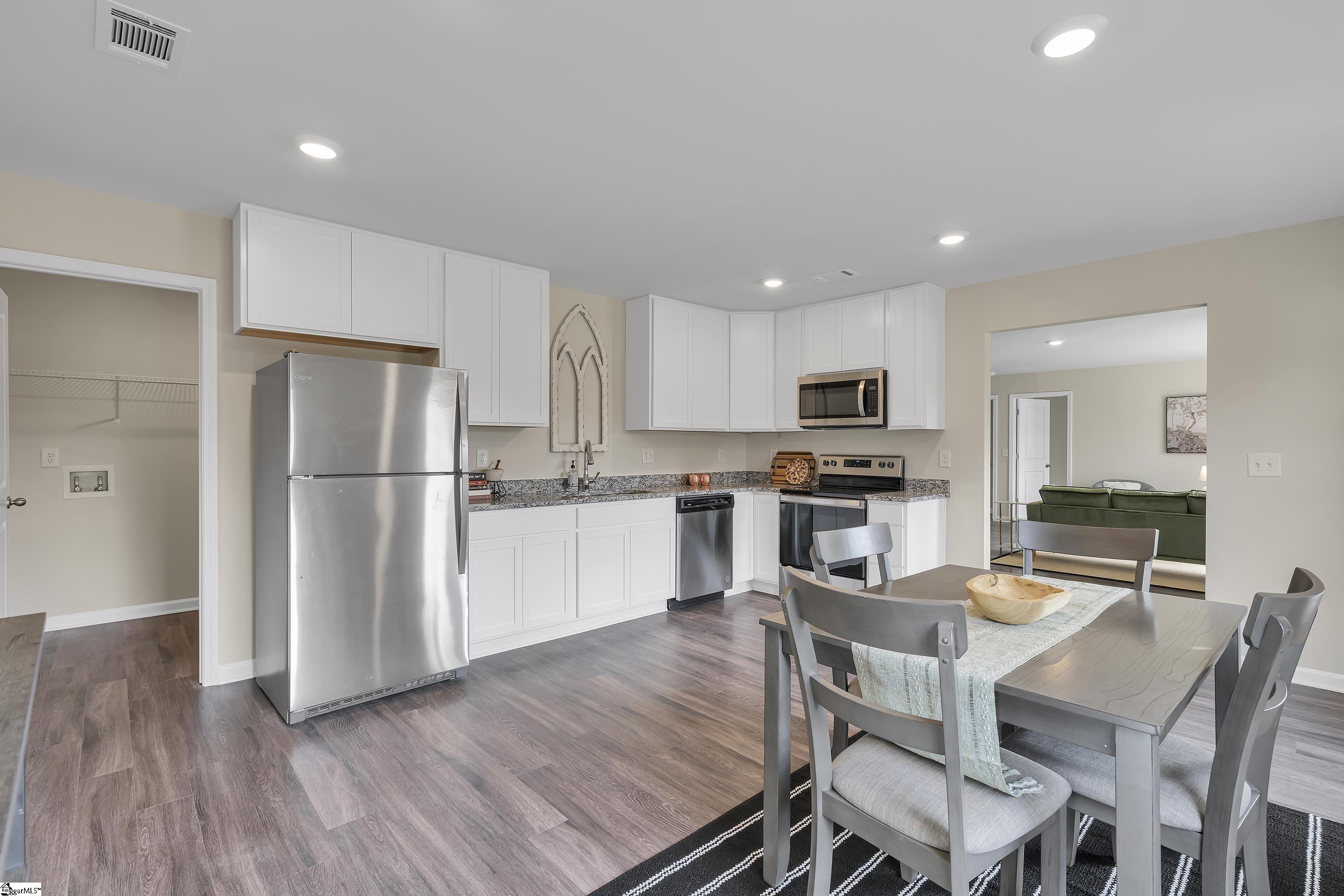 207 Anchor Road Greenville, SC 29617 - Photo 8 of 18 Gallery Image 8