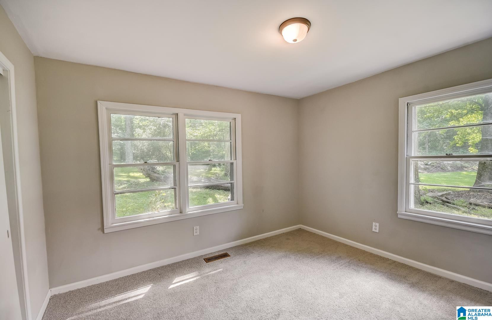 309 Sun Valley Road Birmingham, AL 35215 - Photo 22 of 31