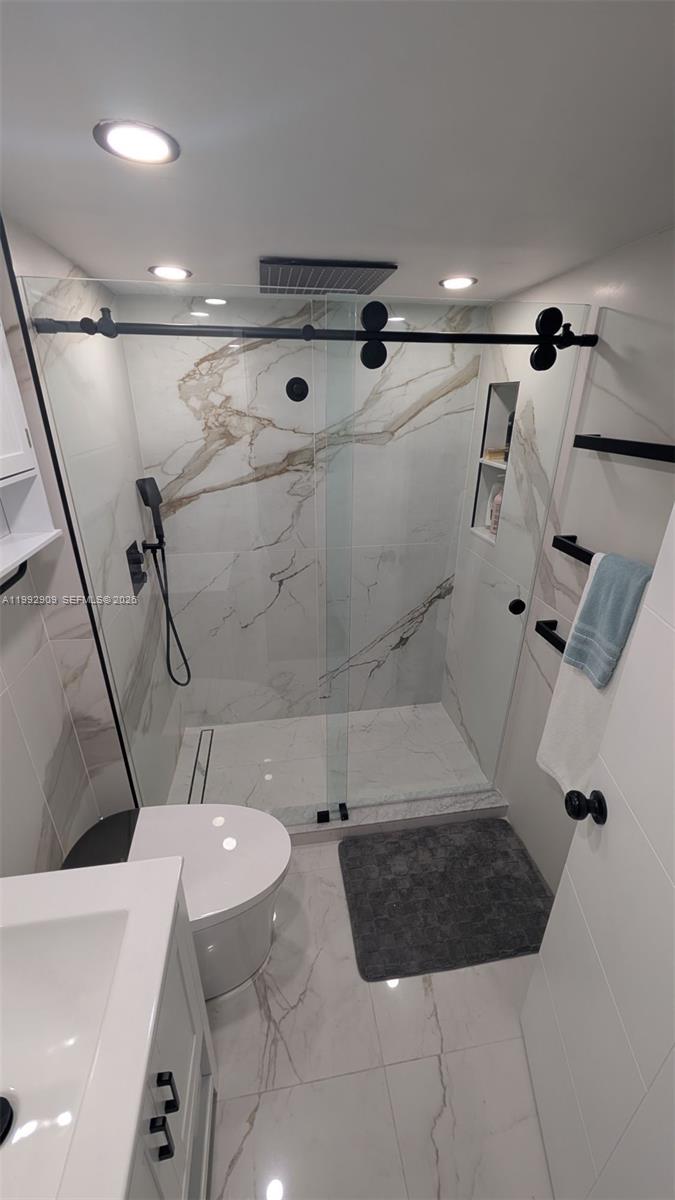 1500 Bay Road, Unit 822S Miami Beach, FL 33139 - Photo 20 of 30
