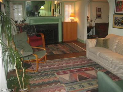 2356 Queenston Road Cleveland, OH 44118 - Photo 2 of 21 Gallery Image 2