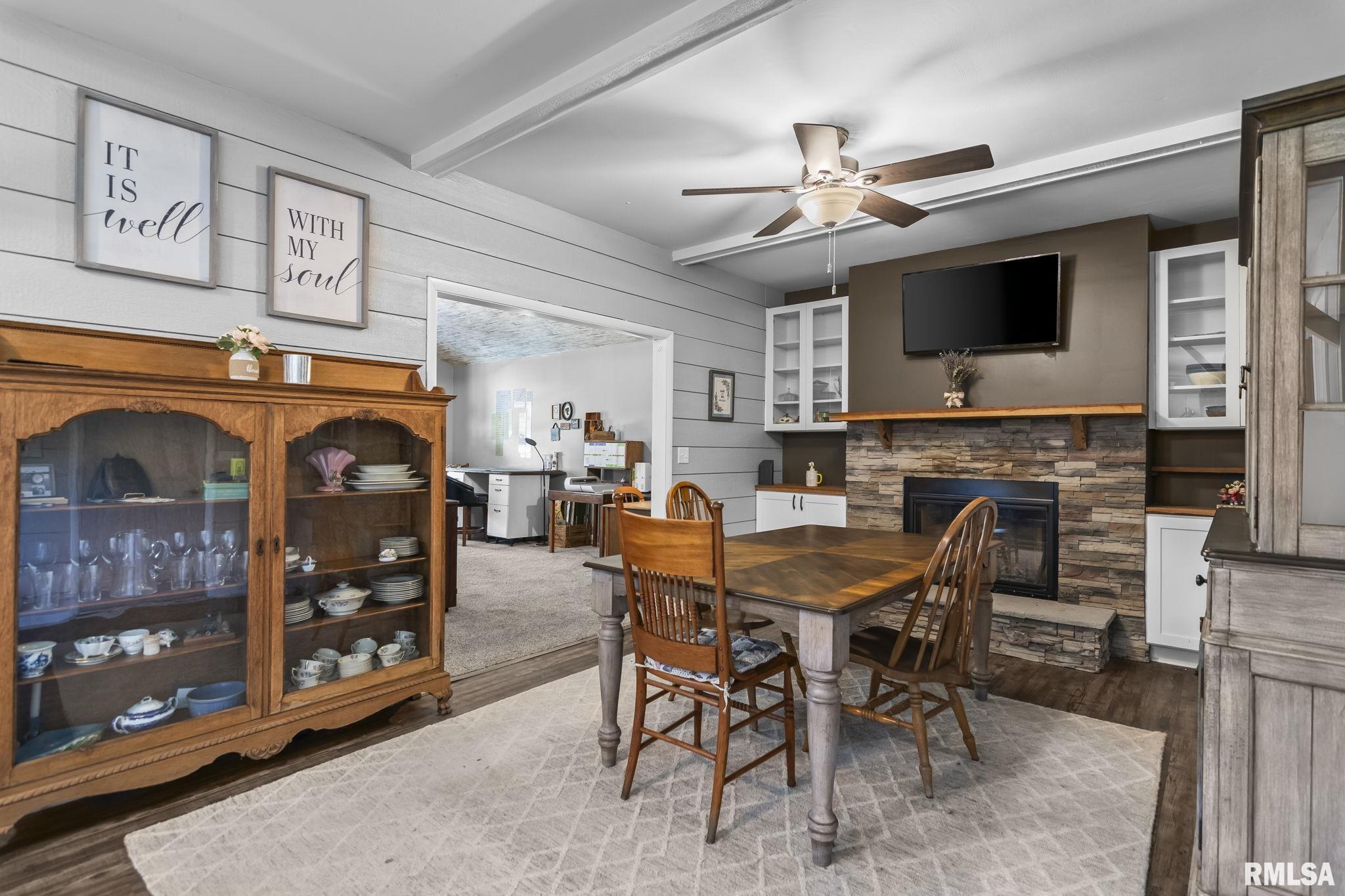 3435 Greenview Drive Decatur, IL 62521 - Photo 15 of 38