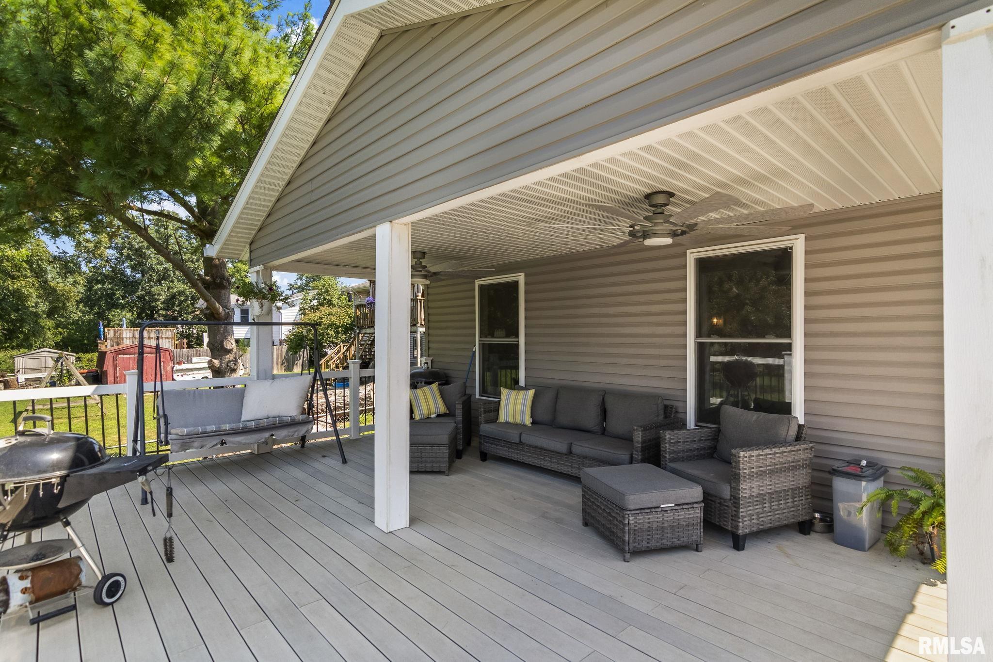 3435 Greenview Drive Decatur, IL 62521 - Photo 31 of 38