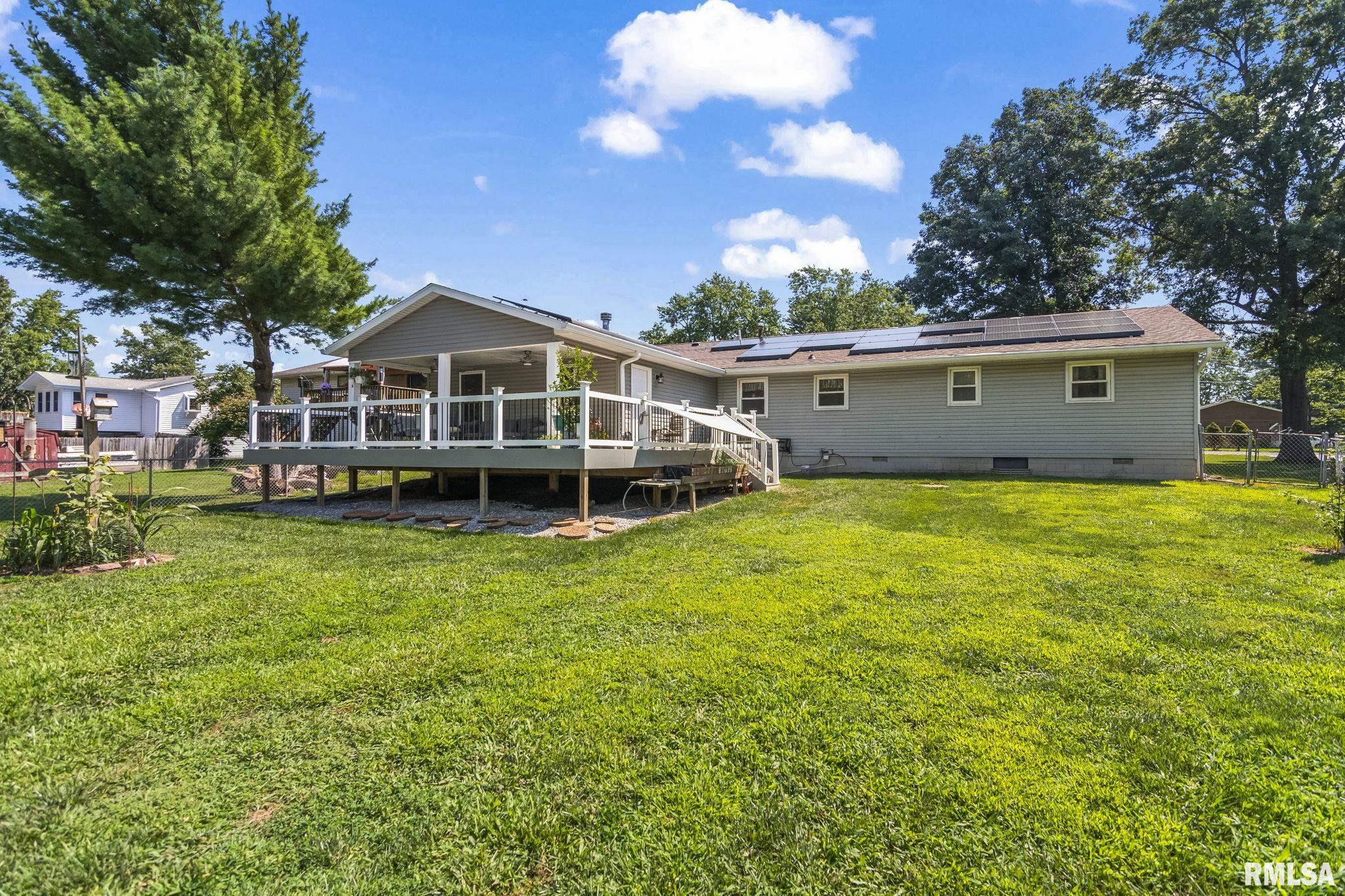 3435 Greenview Drive Decatur, IL 62521 - Photo 32 of 38