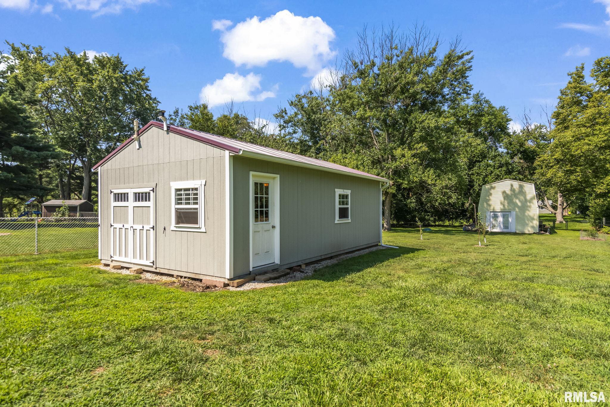 3435 Greenview Drive Decatur, IL 62521 - Photo 36 of 38