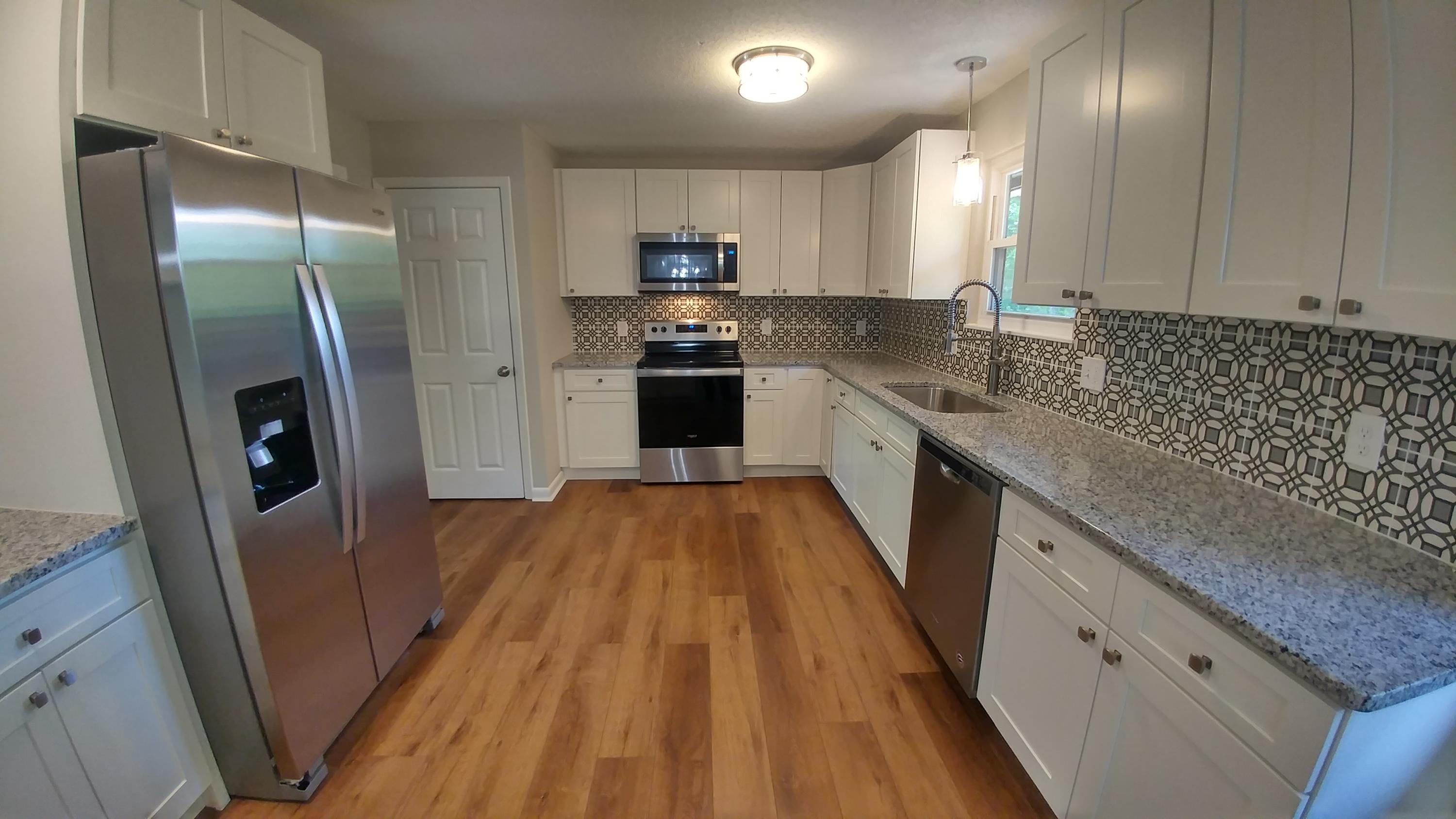 15 Clark Place Oak Ridge, TN 37830 - Photo 5 of 35 0511211434_HDR
