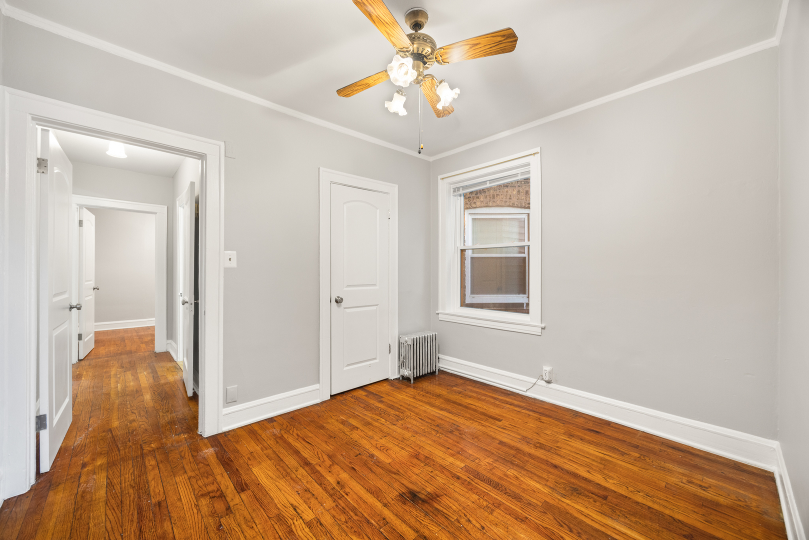 2443 West Gunnison Street, Unit 1 Chicago, IL 60625 - Photo 11 of 16