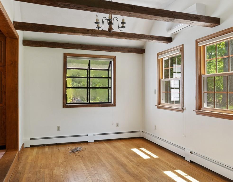 152 Springs Road Bedford, MA 01730 - Photo 12 of 32 Gallery Image 12