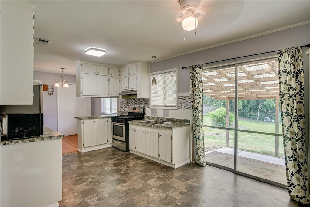 2128 Ashley Drive Augusta, GA 30906 - Photo 16 of 27