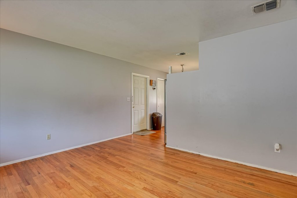 2128 Ashley Drive Augusta, GA 30906 - Photo 6 of 27
