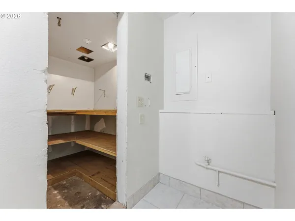 $549,900 | 74755 Doan Road, Rainier, OR 97048
