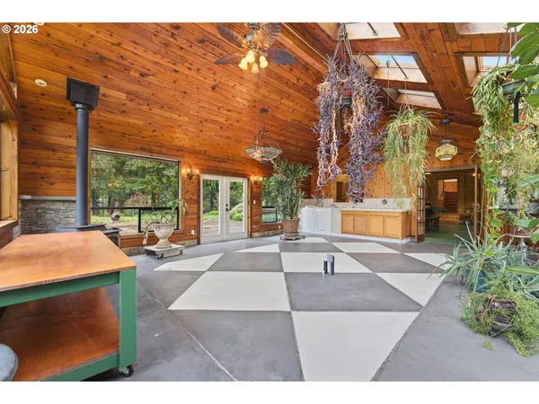 $549,900 | 74755 Doan Road, Rainier, OR 97048