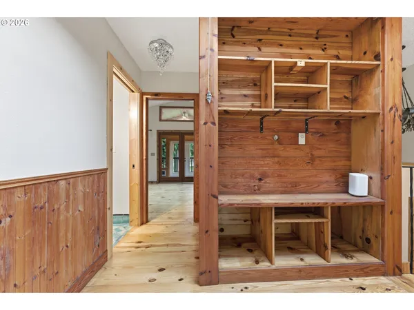 $549,900 | 74755 Doan Road, Rainier, OR 97048
