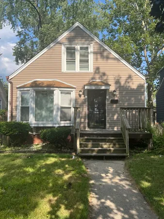 $2,200 | 14931 Evers Street, Dolton, IL 60419