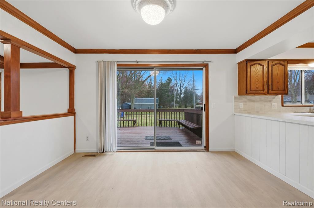 37625 Ryan Road Sterling Heights, MI 48310 - Photo 11 of 30