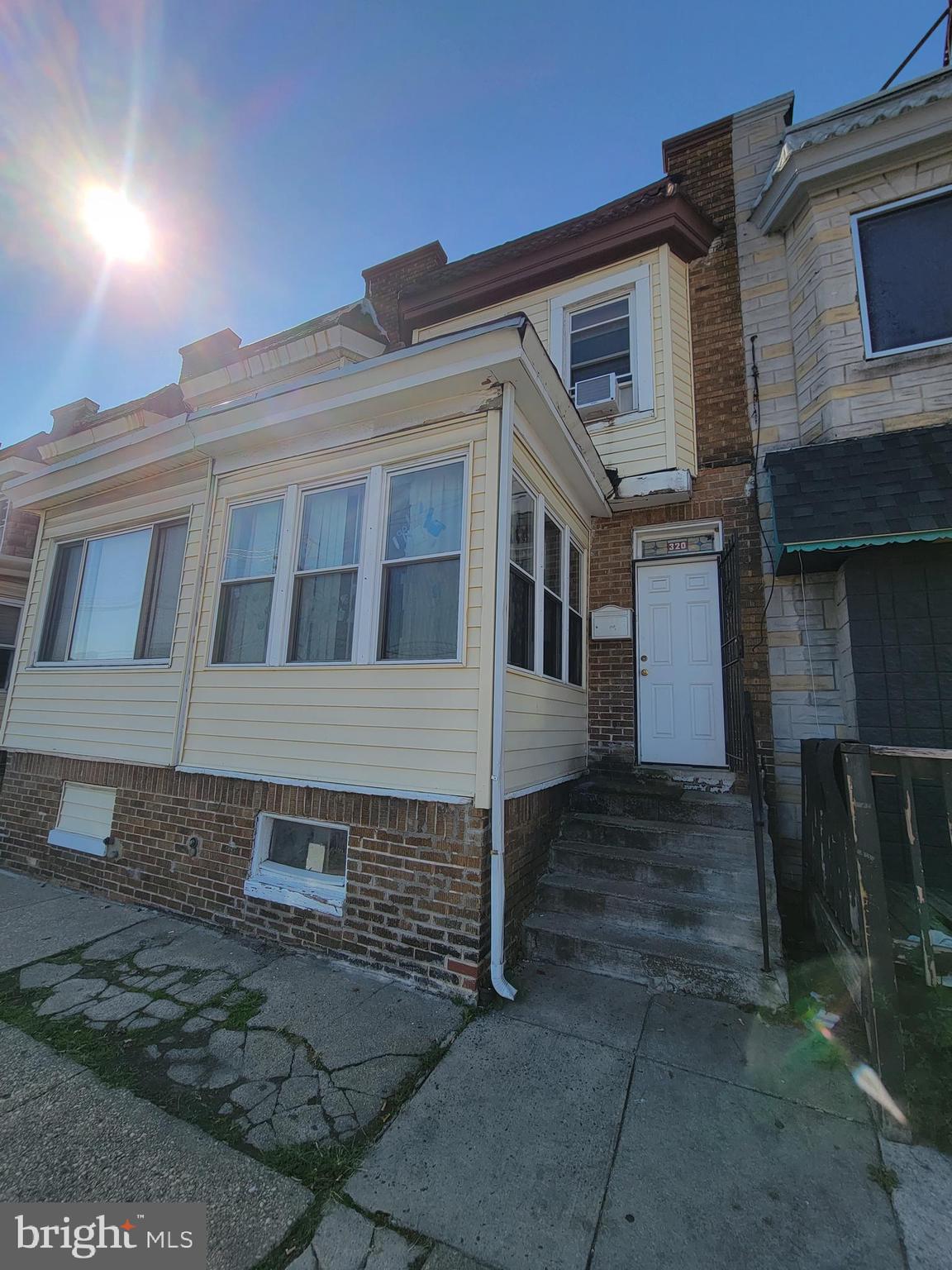 320 South Franklintown Road Baltimore, MD 21223 - Photo 4 of 24 Gallery Image 4