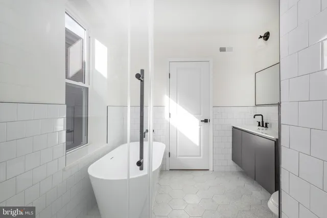 $449,000 | 1925 North 32nd Street, Philadelphia, PA 19121