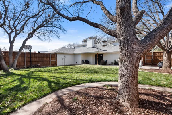 $615,000 | 9609 Vicksburg Avenue, Lubbock, TX 79424