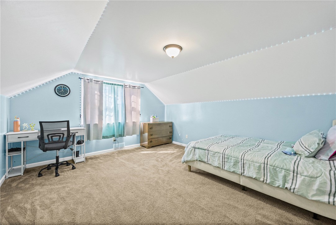 60 Gray Street Rochester, NY 14609 - Photo 18 of 25 Gallery Image 18