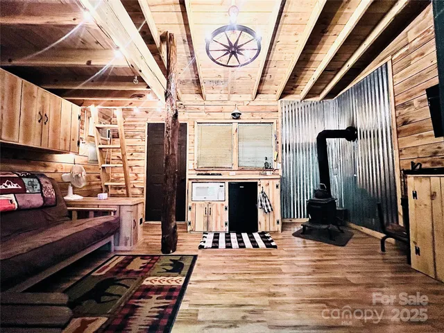 $299,900 | 3835 Running Deer Road, Jonesville, NC 28642