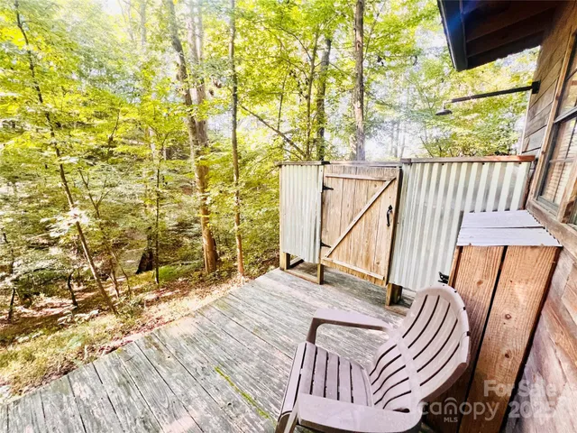 $299,900 | 3835 Running Deer Road, Jonesville, NC 28642