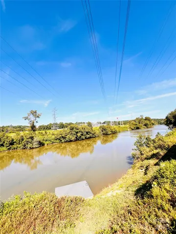 $299,900 | 3835 Running Deer Road, Jonesville, NC 28642