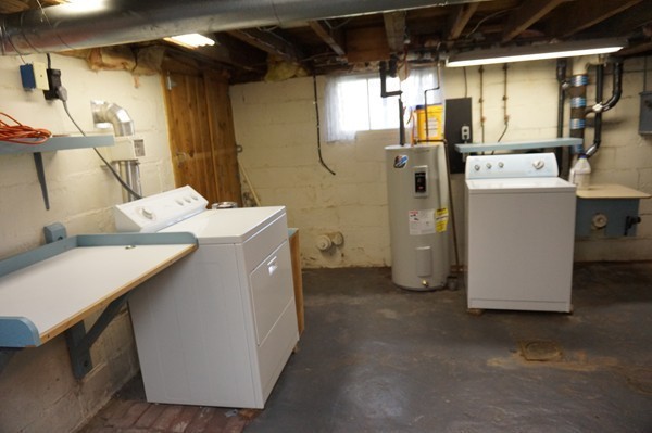 33 Ward Street Amherst, MA 01002 - Photo 23 of 30