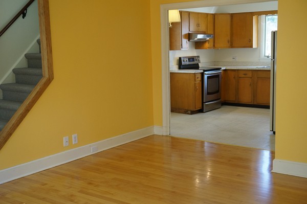 33 Ward Street Amherst, MA 01002 - Photo 8 of 30