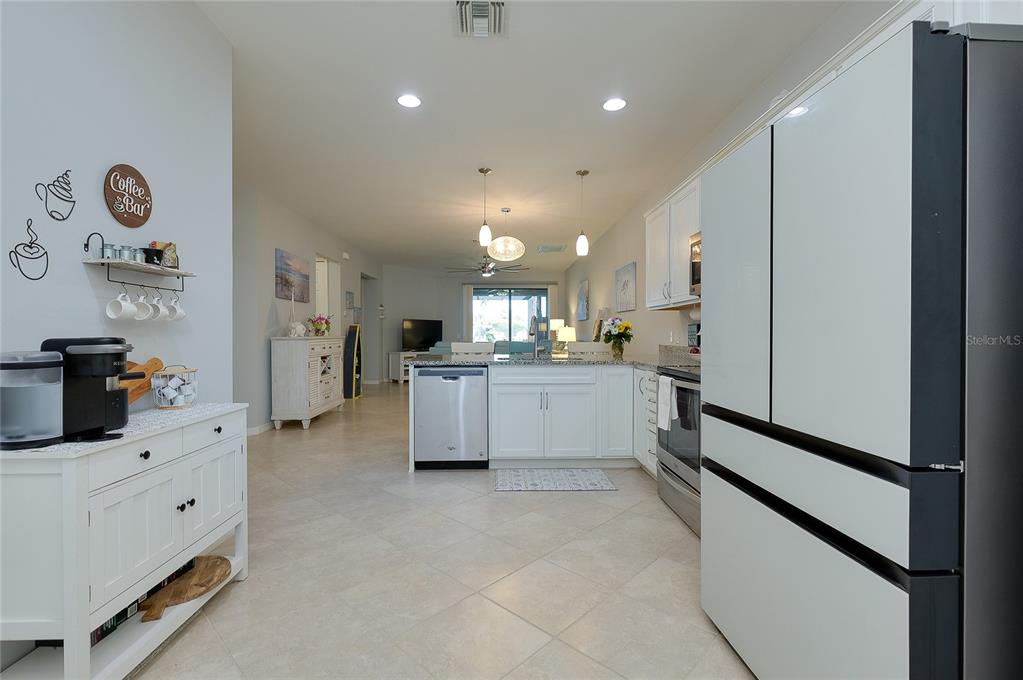 13874 Botteri Street Venice, FL 34293 - Photo 14 of 76