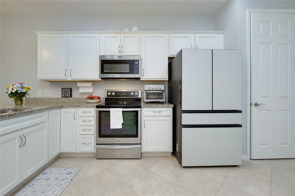 13874 Botteri Street Venice, FL 34293 - Photo 16 of 76