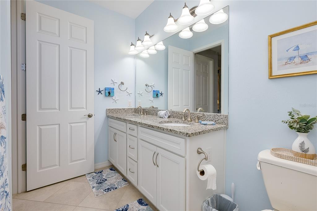 13874 Botteri Street Venice, FL 34293 - Photo 32 of 76