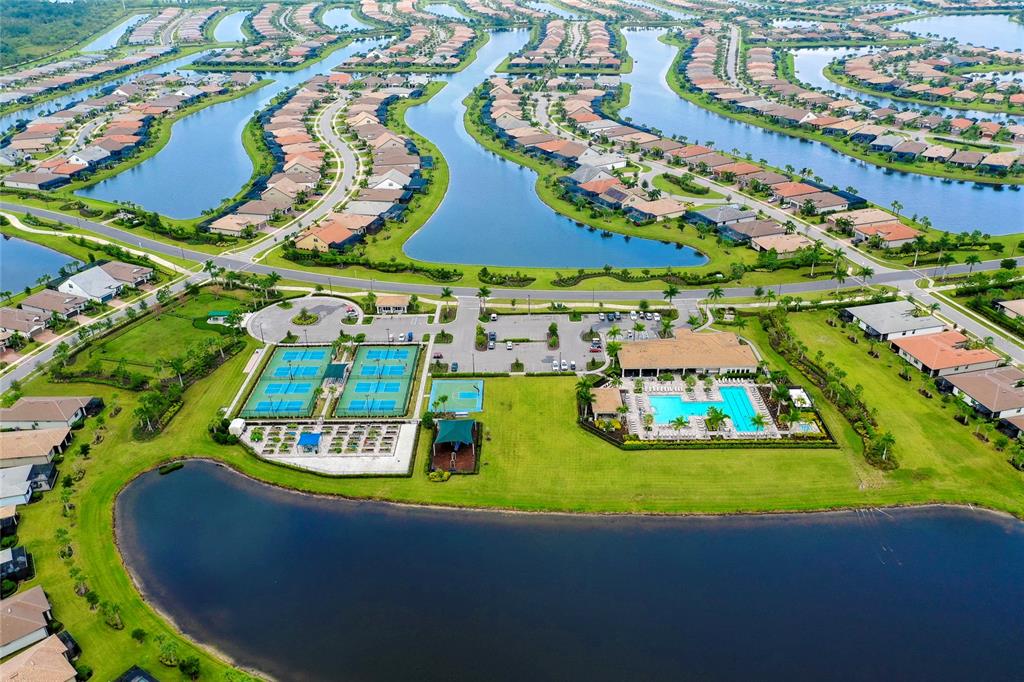 13874 Botteri Street Venice, FL 34293 - Photo 64 of 76