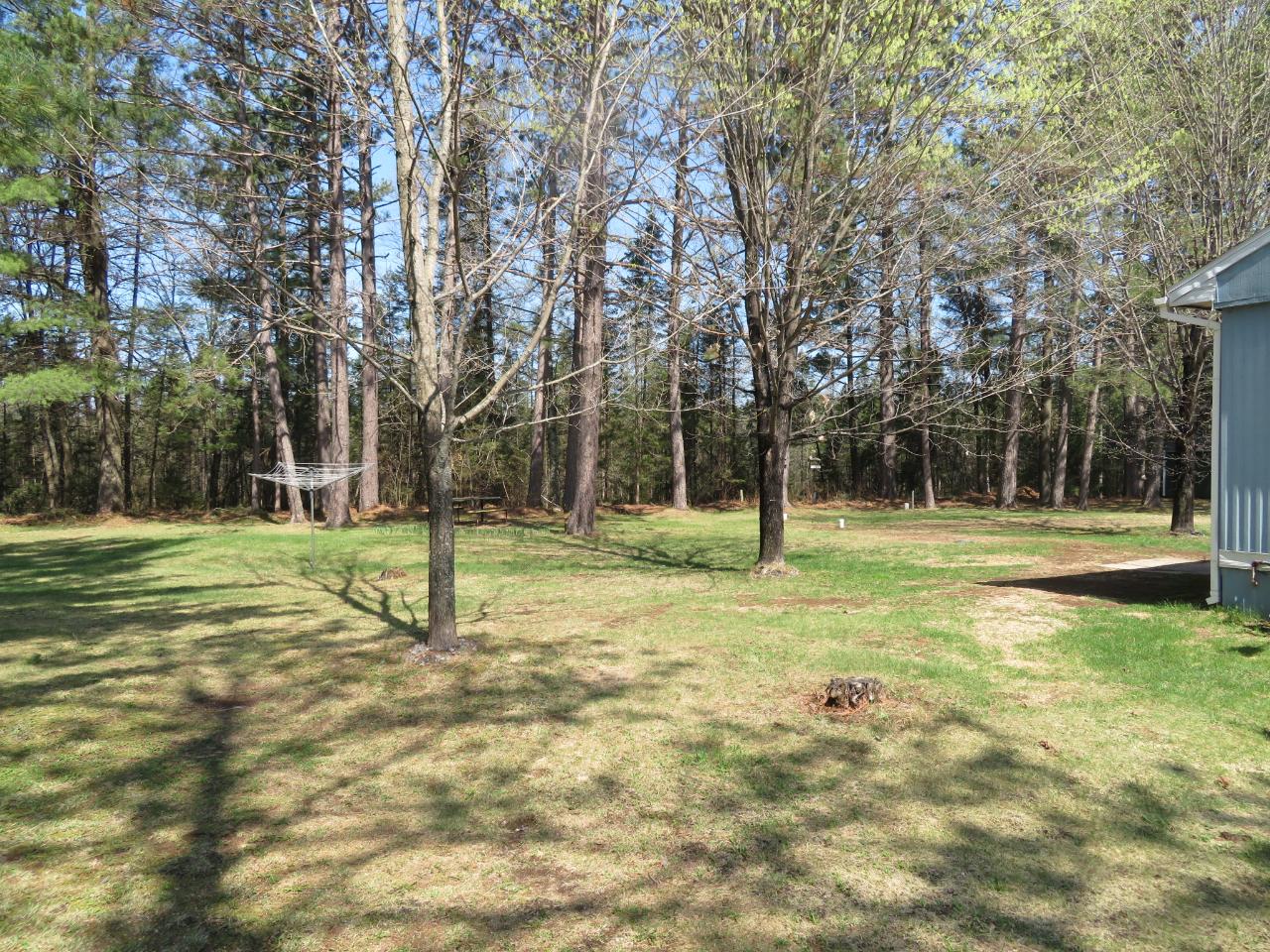 3915 Lakeshore Drive Rhinelander, WI 54501 - Photo 18 of 19 Gallery Image 18