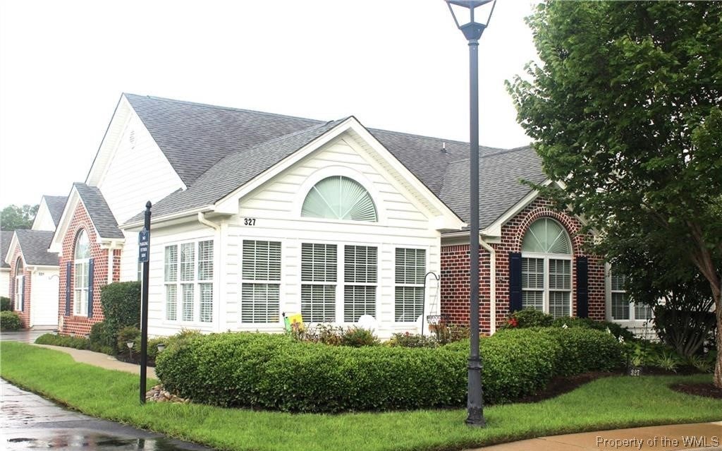 327 Garman Loop Yorktown, VA 23692 - Photo 1 of 24 Gallery Image 1
