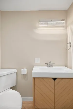$2,600 | 202 North Street, Unit 1, Salem, MA 01970