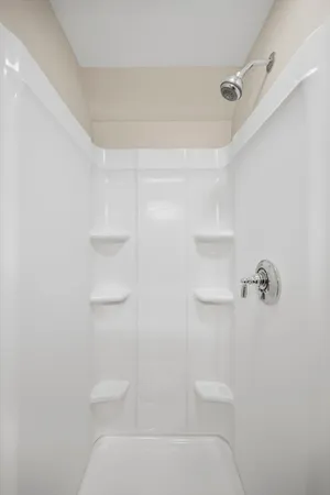 $2,600 | 202 North Street, Unit 1, Salem, MA 01970