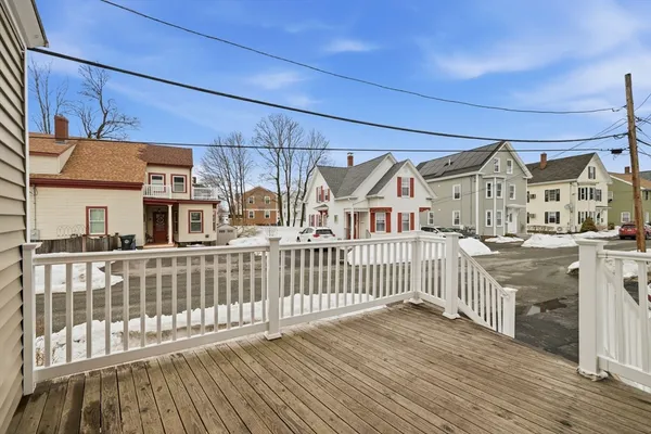 $2,600 | 202 North Street, Unit 1, Salem, MA 01970