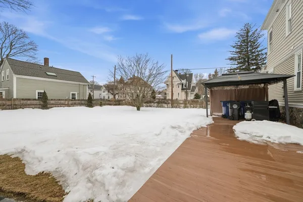 $2,600 | 202 North Street, Unit 1, Salem, MA 01970