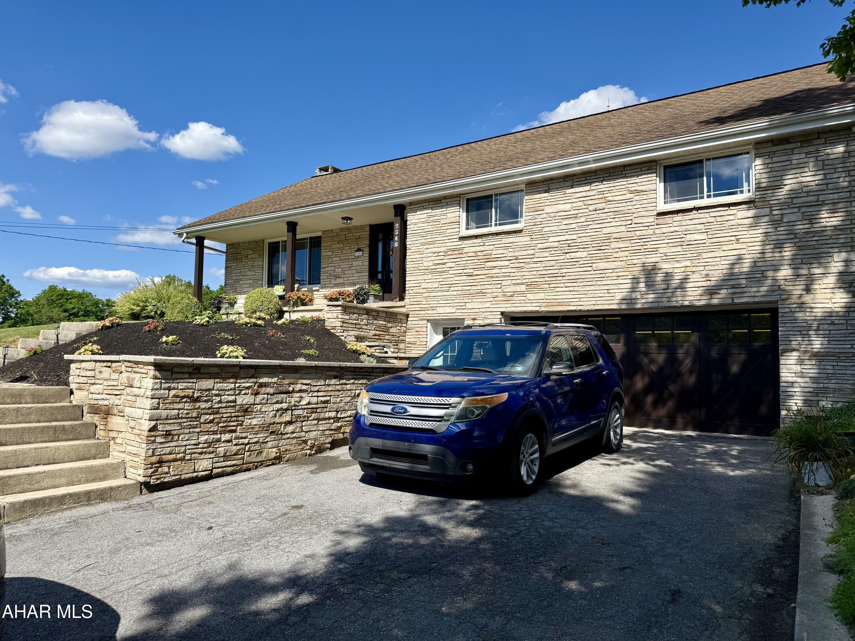 2348 Raystown Road Everett, PA 15537 - Photo 2 of 79