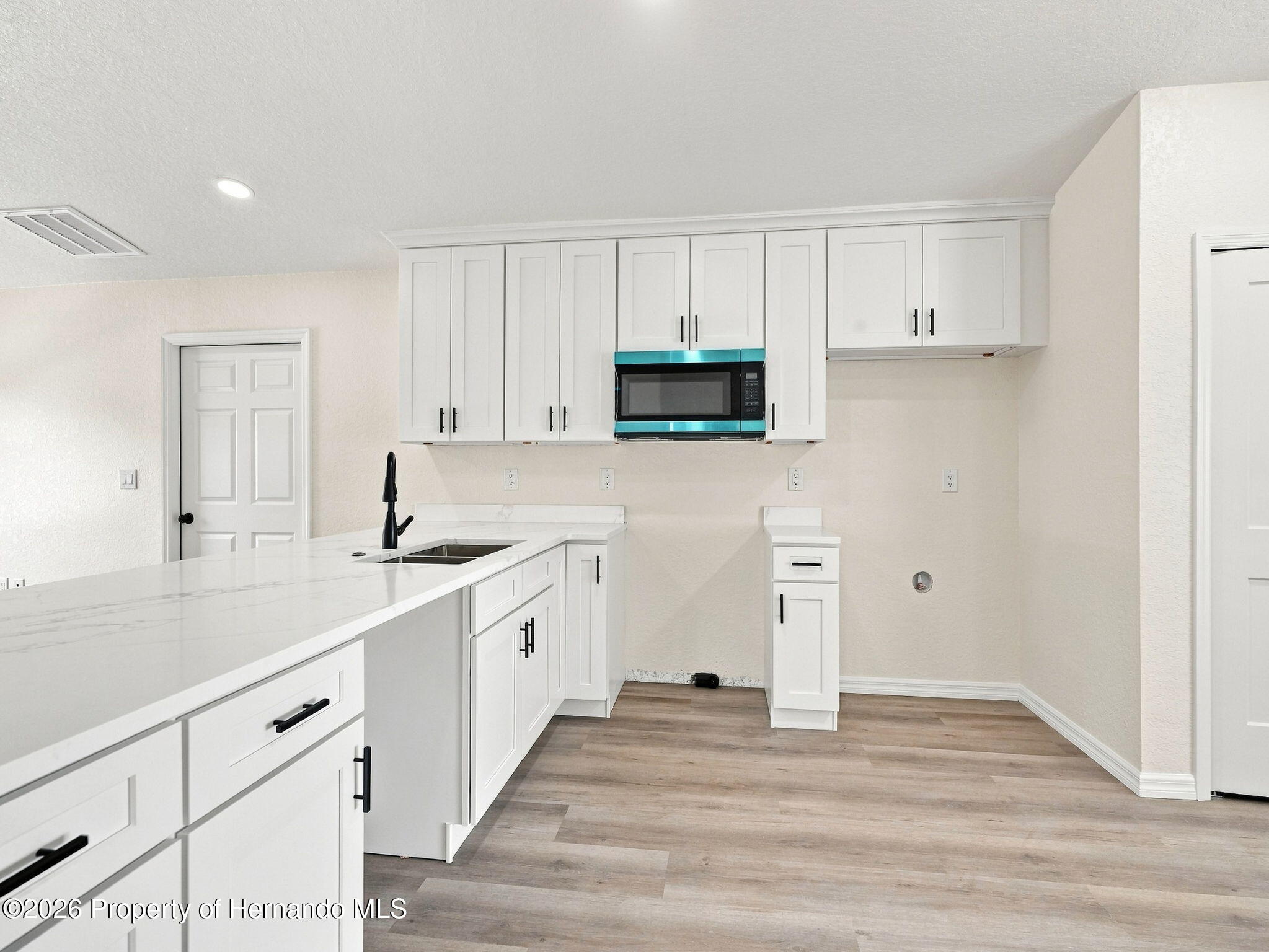 7209 Apache Trail Spring Hill, FL 34606 - Photo 16 of 40 Gallery Image 16