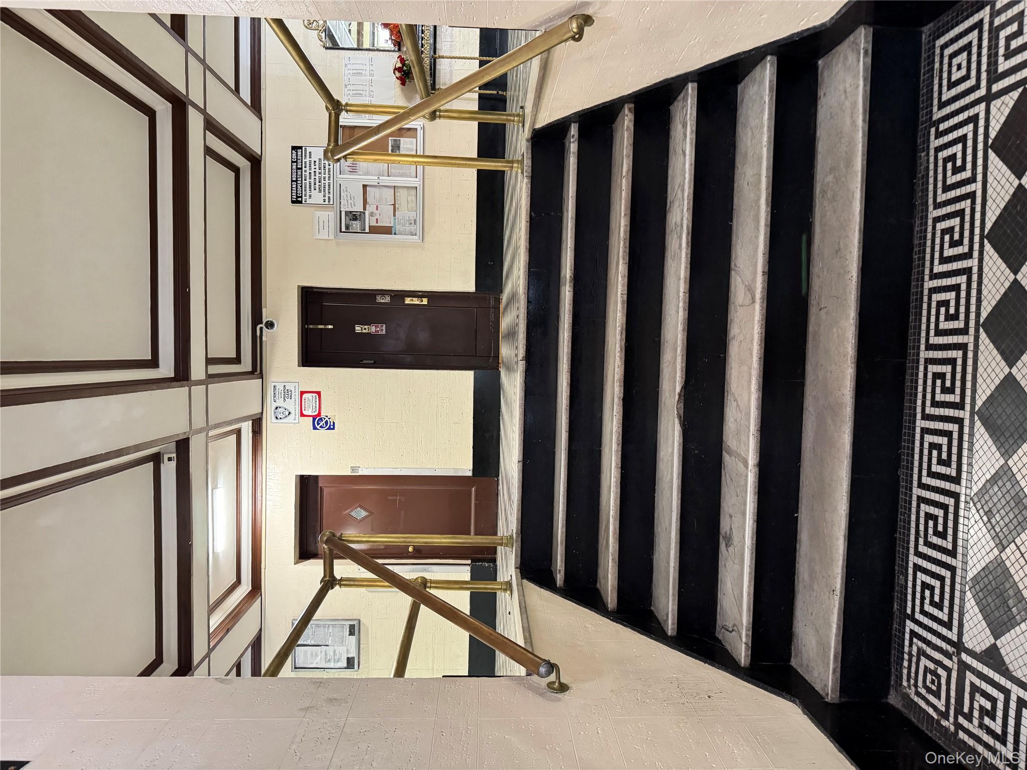 2922 Barnes Avenue, Unit 6D Bronx, NY 10467 - Photo 18 of 19 a view of entryway