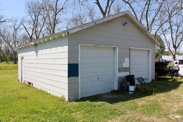 617 North Noble Road Texas City, TX 77591 - Photo 11 of 15 2 car garage