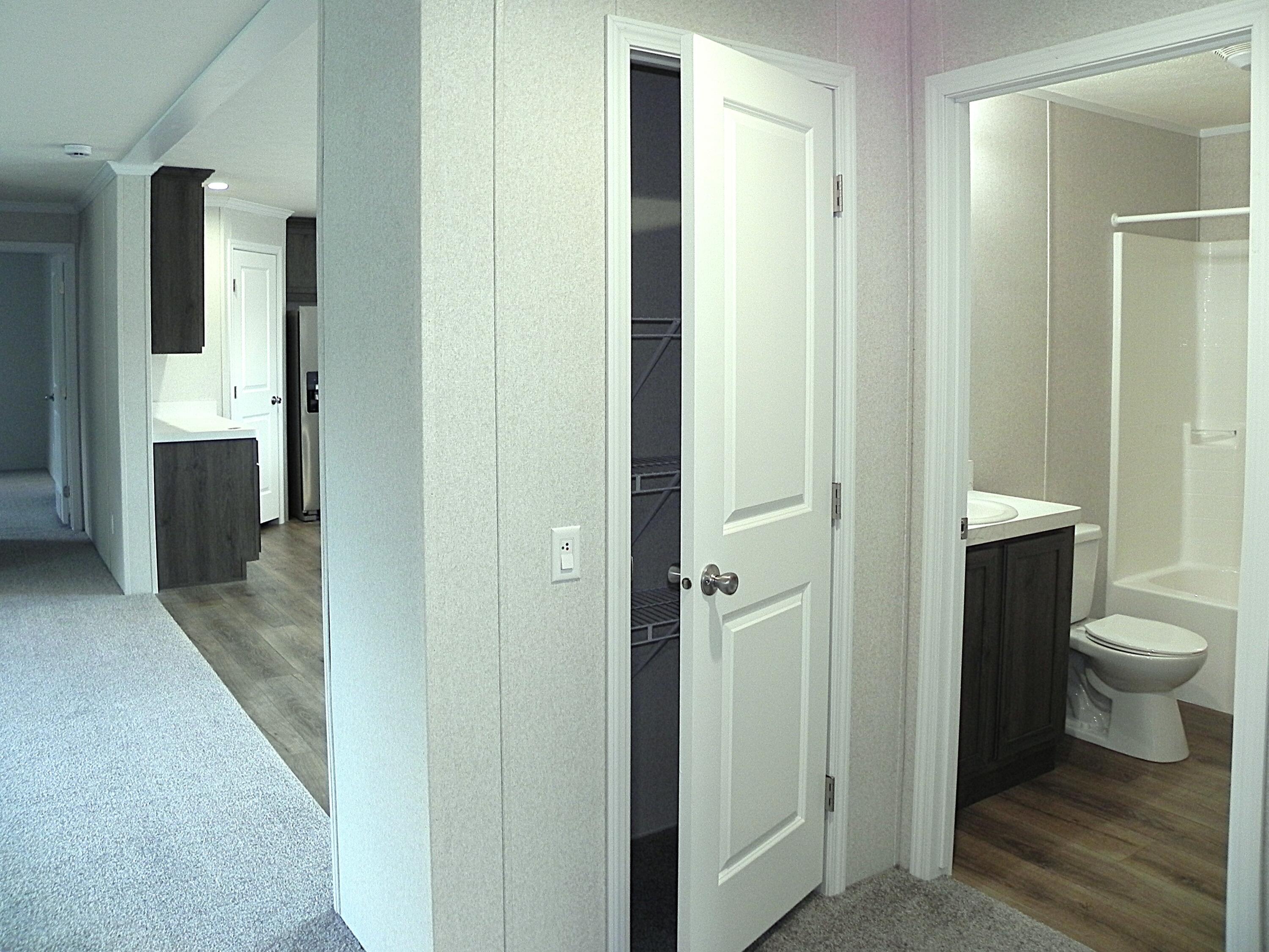 1241 Manistee River Road, Unit 34 Three Rivers, MI 49093 - Photo 18 of 23 DSCN2296