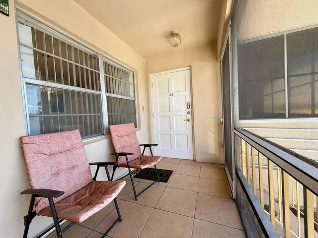 $1,550 | 189 Stratford North, West Palm Beach, FL 33417