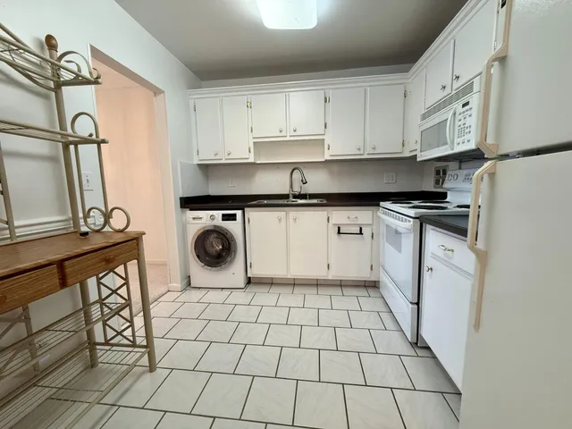 $1,550 | 189 Stratford North, West Palm Beach, FL 33417